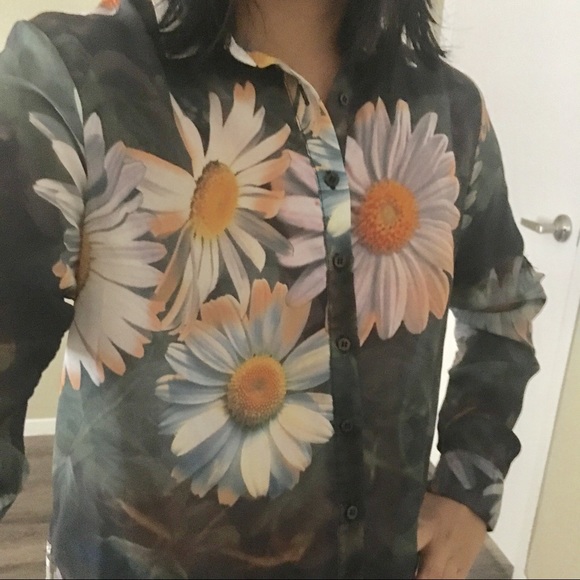 Floral sheer - Picture 2 of 5